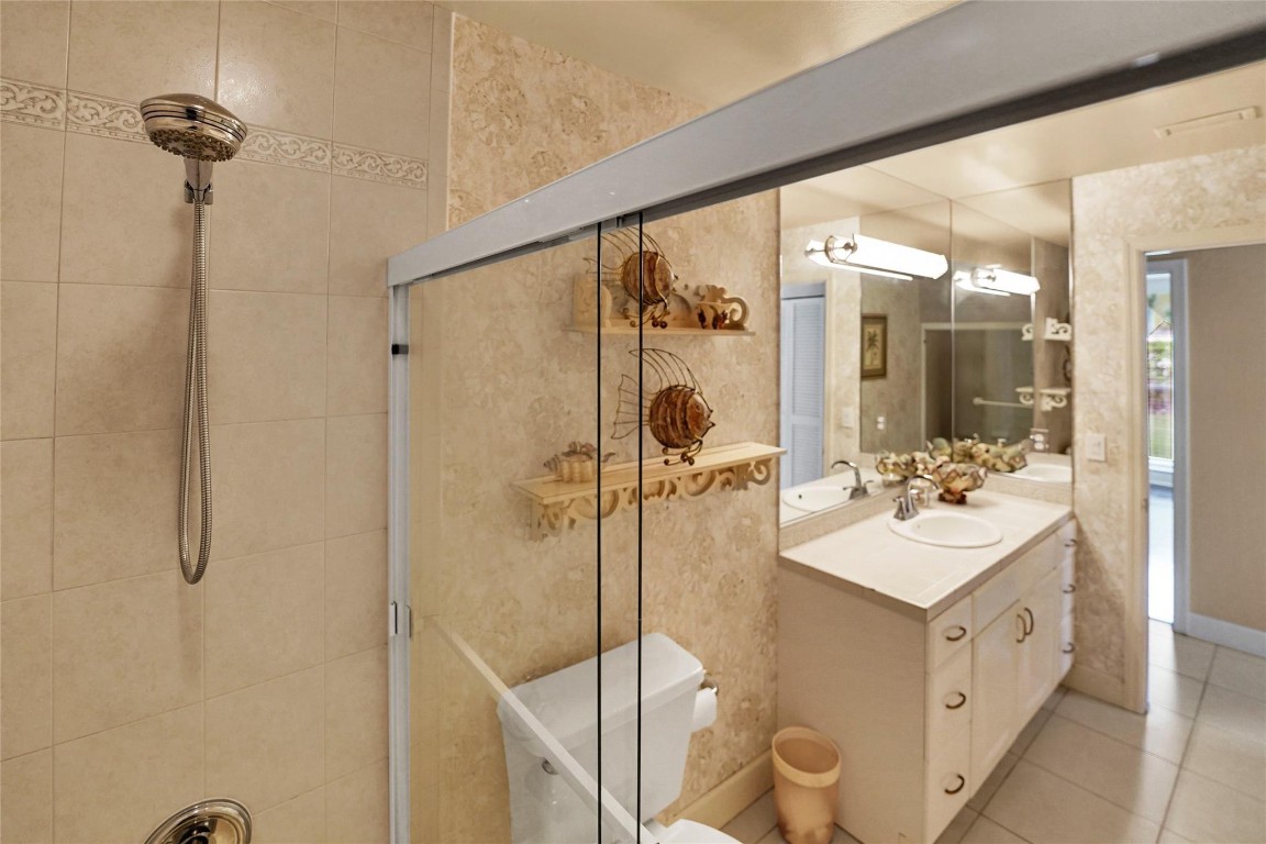 Jacaranda Lakes Sec Ten - Residential