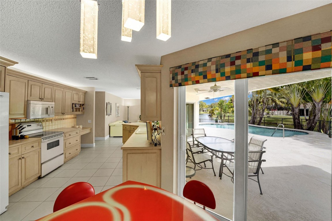 Jacaranda Lakes Sec Ten - Residential