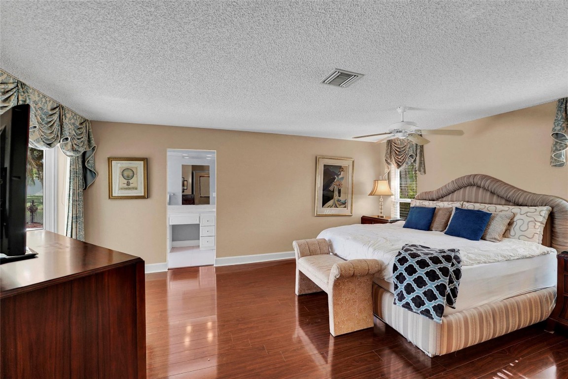 Jacaranda Lakes Sec Ten - Residential