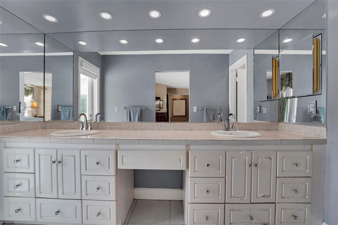 Jacaranda Lakes Sec Ten - Residential