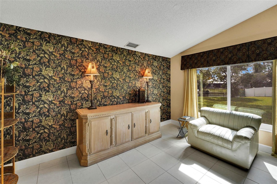 Jacaranda Lakes Sec Ten - Residential