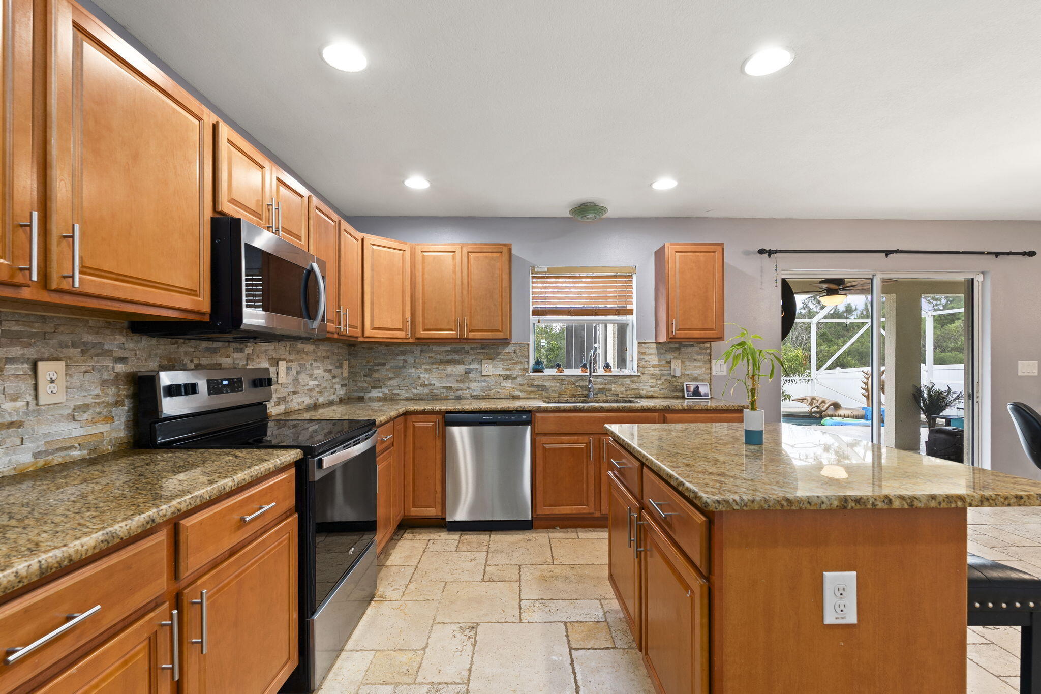 WINTERLAKES - Residential