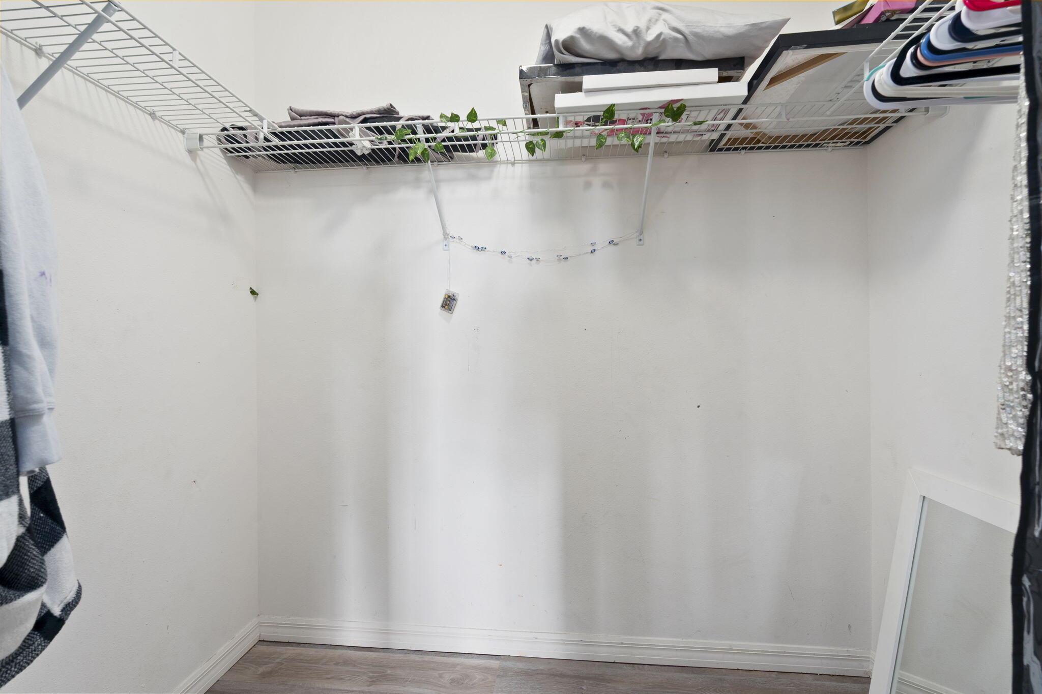 WINTERLAKES - Residential