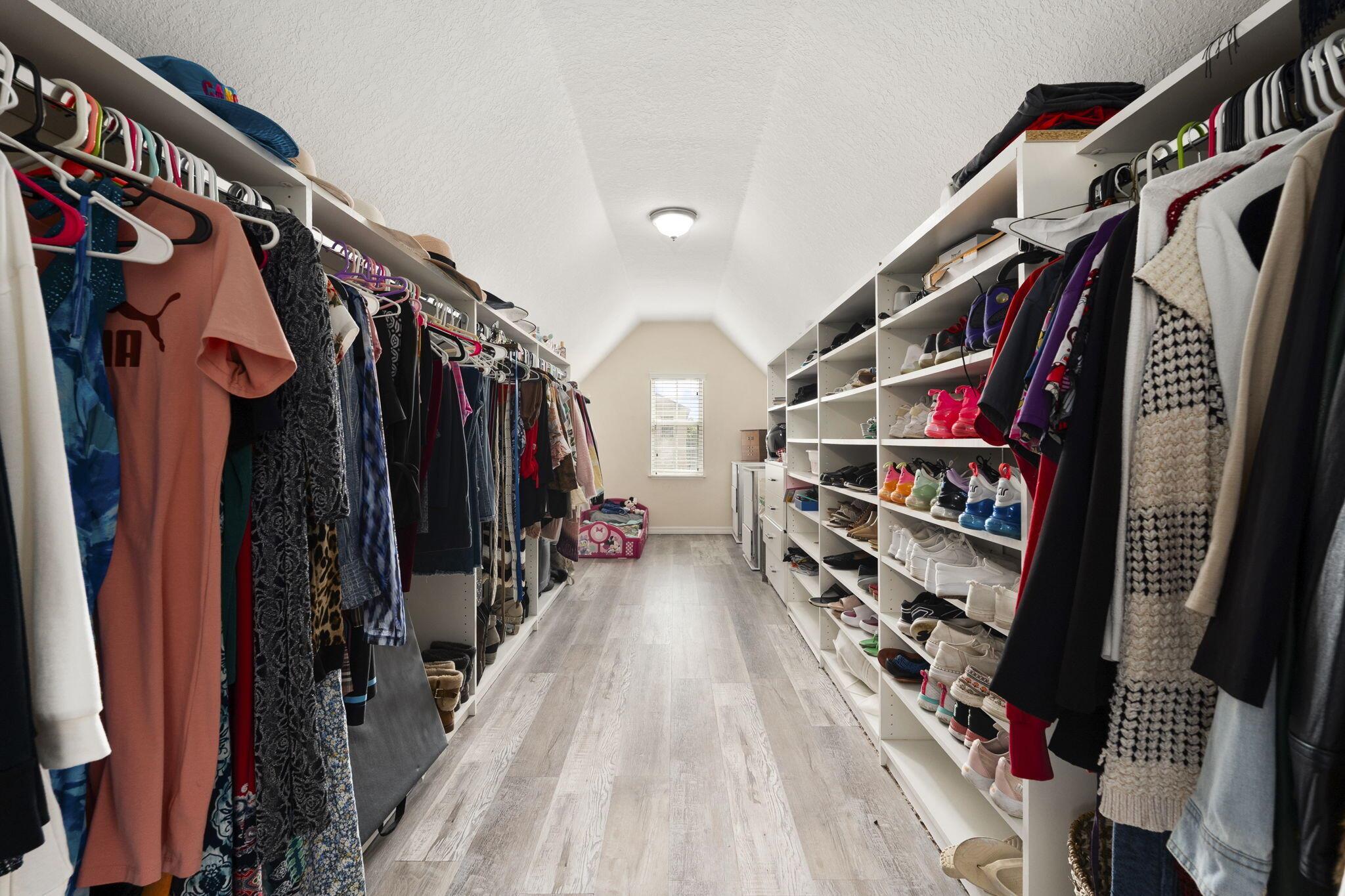 WINTERLAKES - Residential