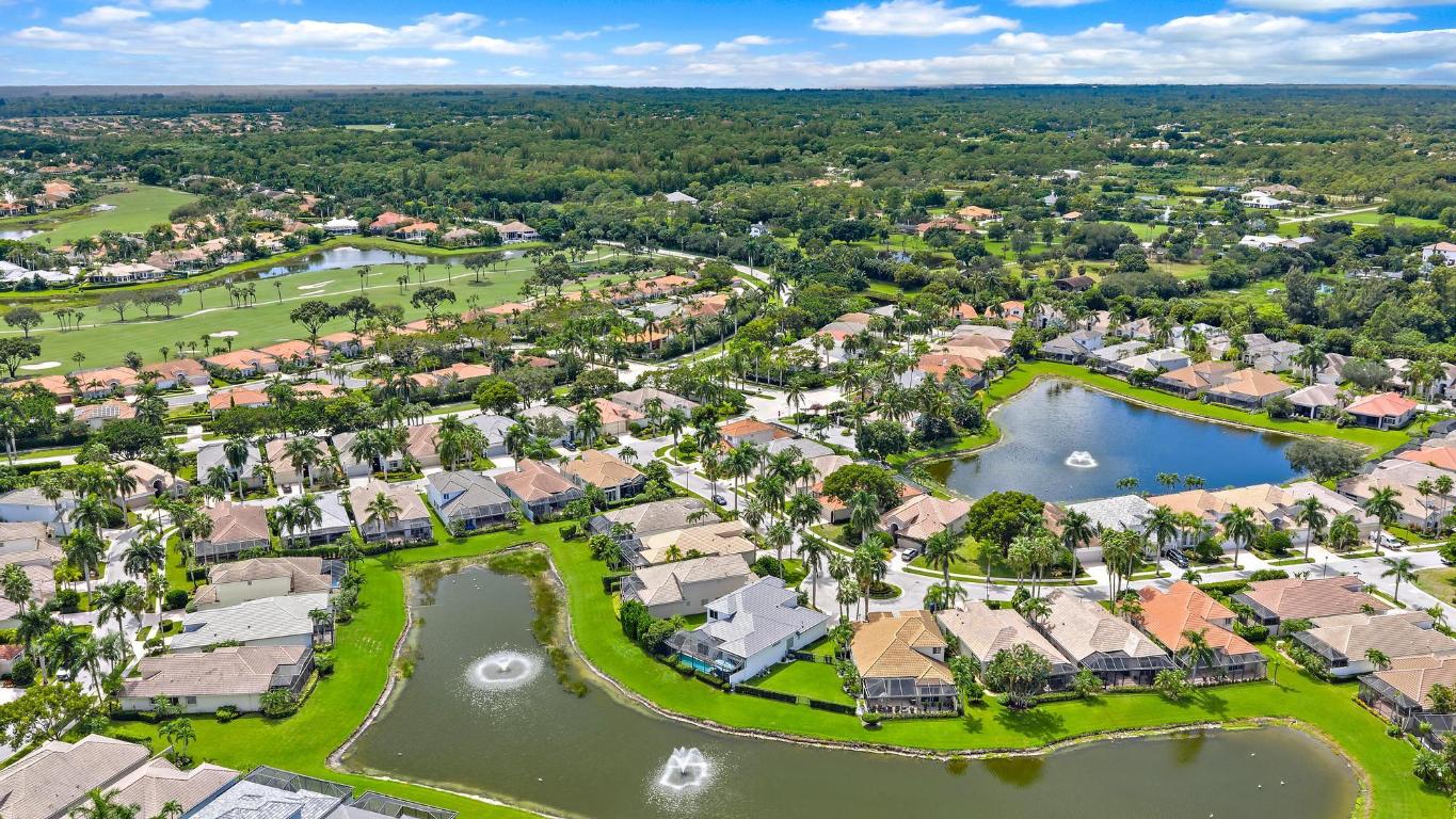 10906 Grande Boulevard