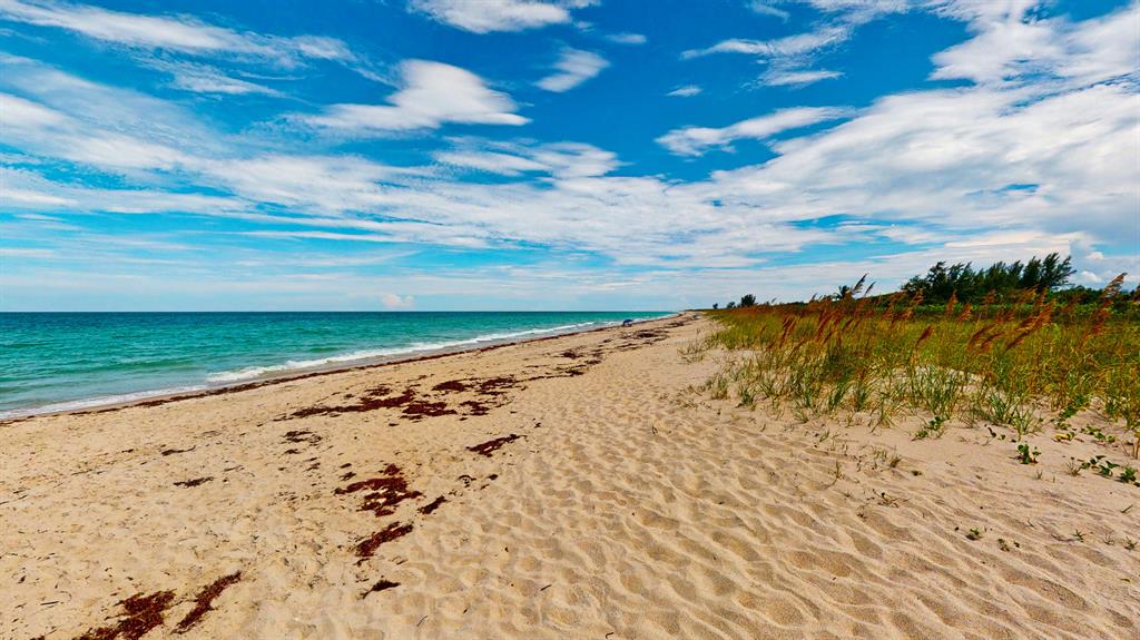 BARCLAY BEACH CLUB PHASE 1, A CONDOMINIUM - Residential