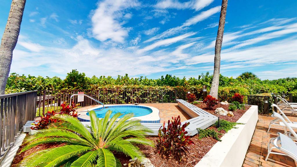 BARCLAY BEACH CLUB PHASE 1, A CONDOMINIUM - Residential