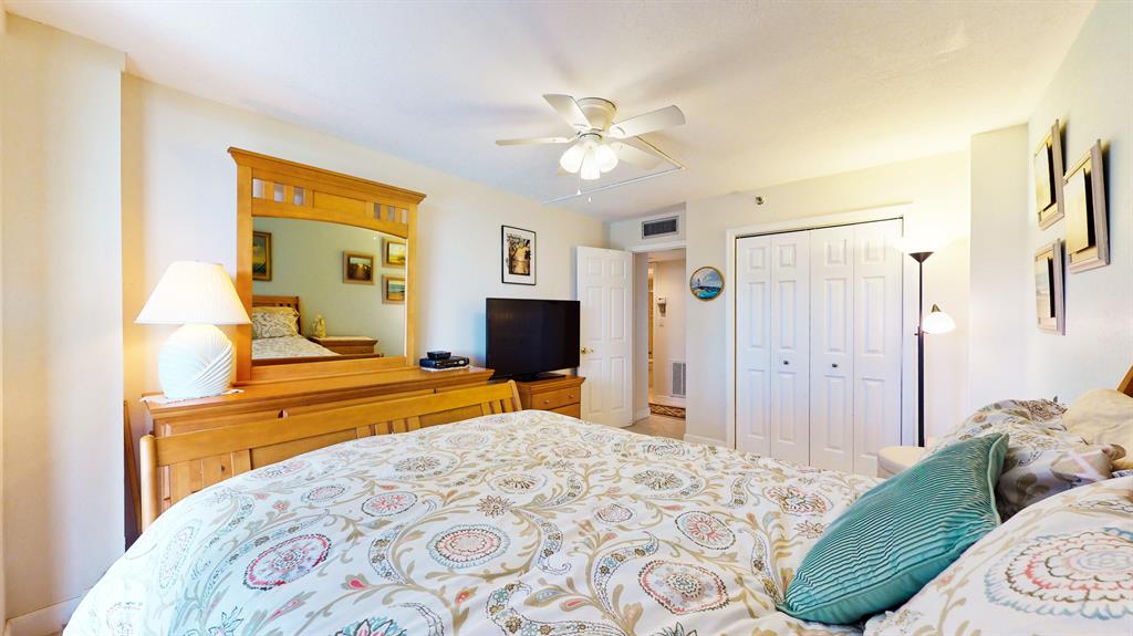 BARCLAY BEACH CLUB PHASE 1, A CONDOMINIUM - Residential