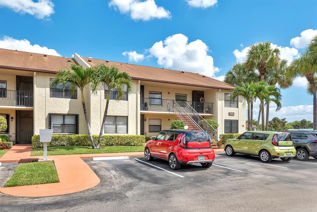 Photo of 7916 Willow Spring Drive #1425, Lake Worth, FL 33467 (MLS # R10787916)