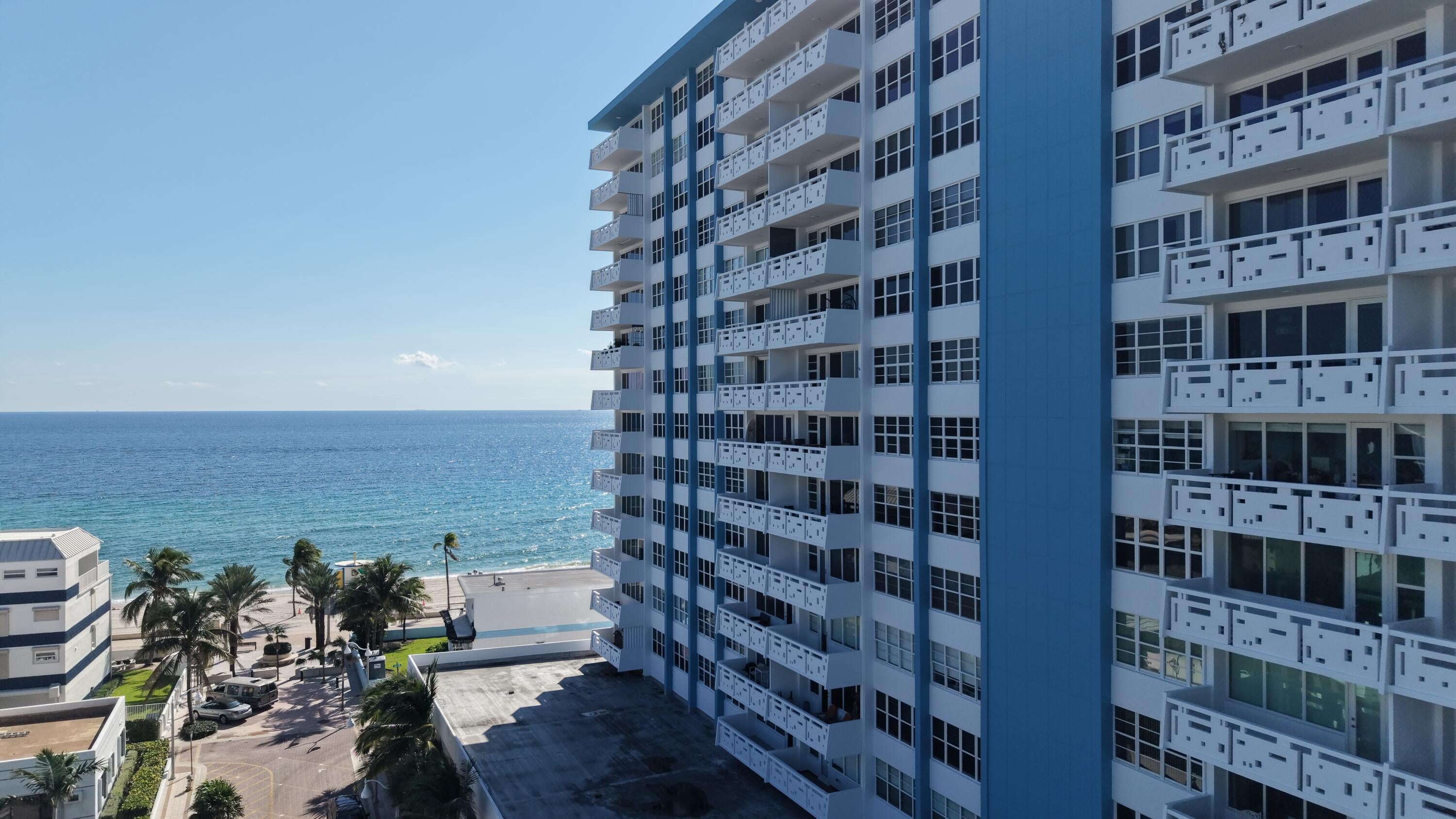 3111 N OCEAN Drive 512