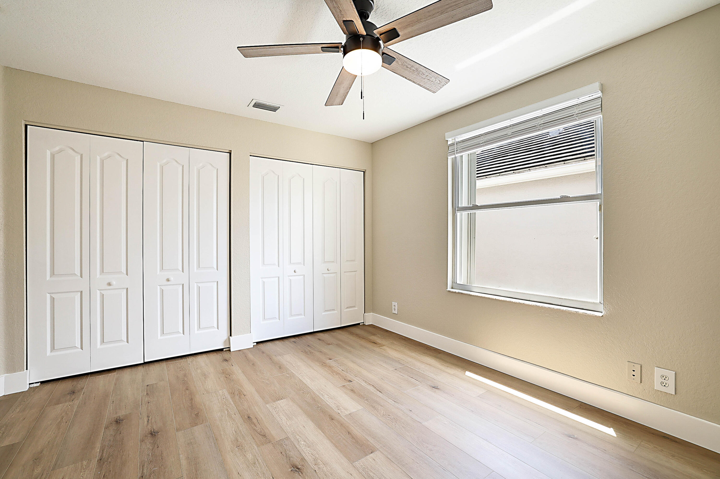 ANTHONY GROVES PH 1 - Residential Lease