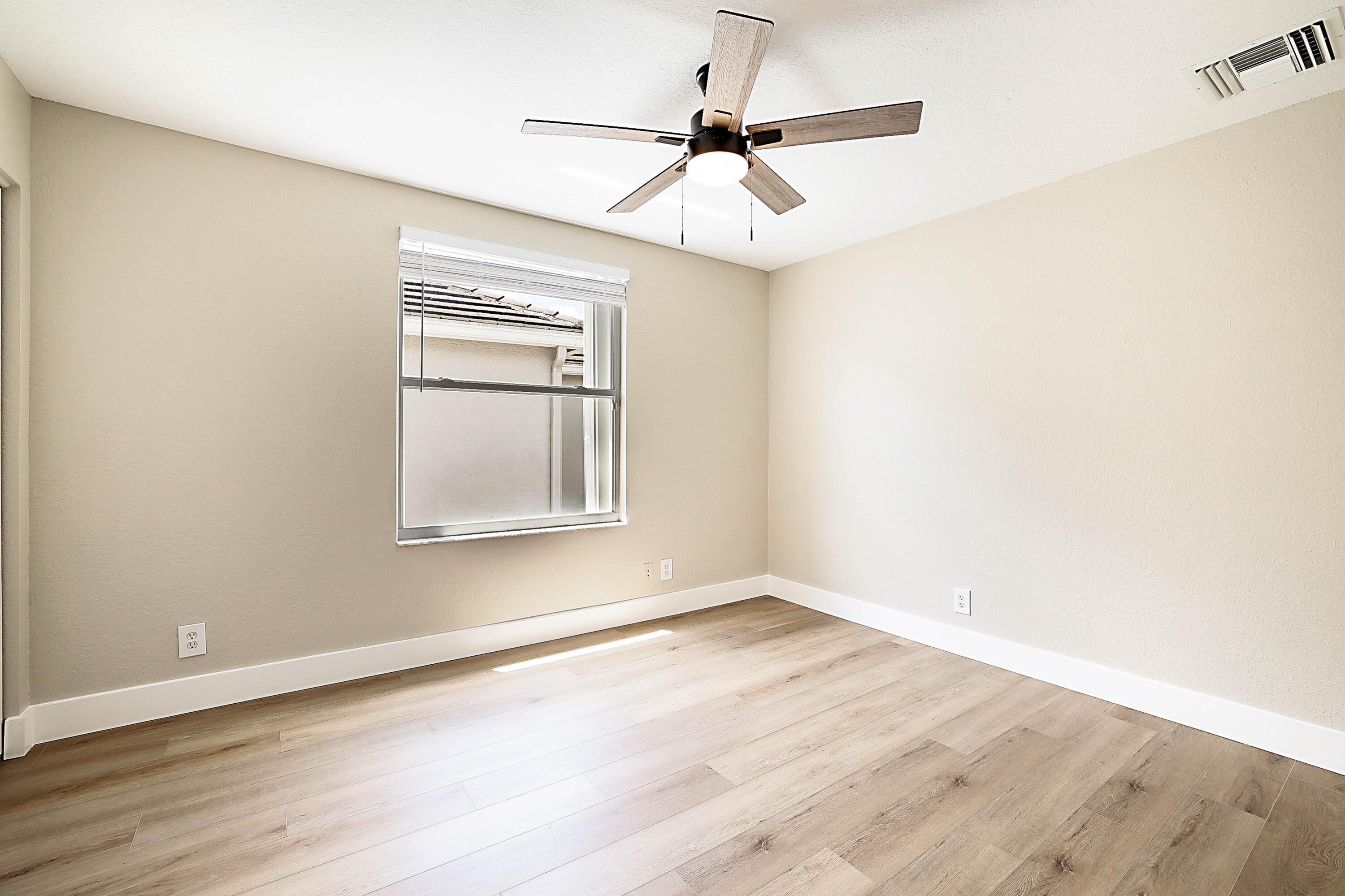 ANTHONY GROVES PH 1 - Residential Lease