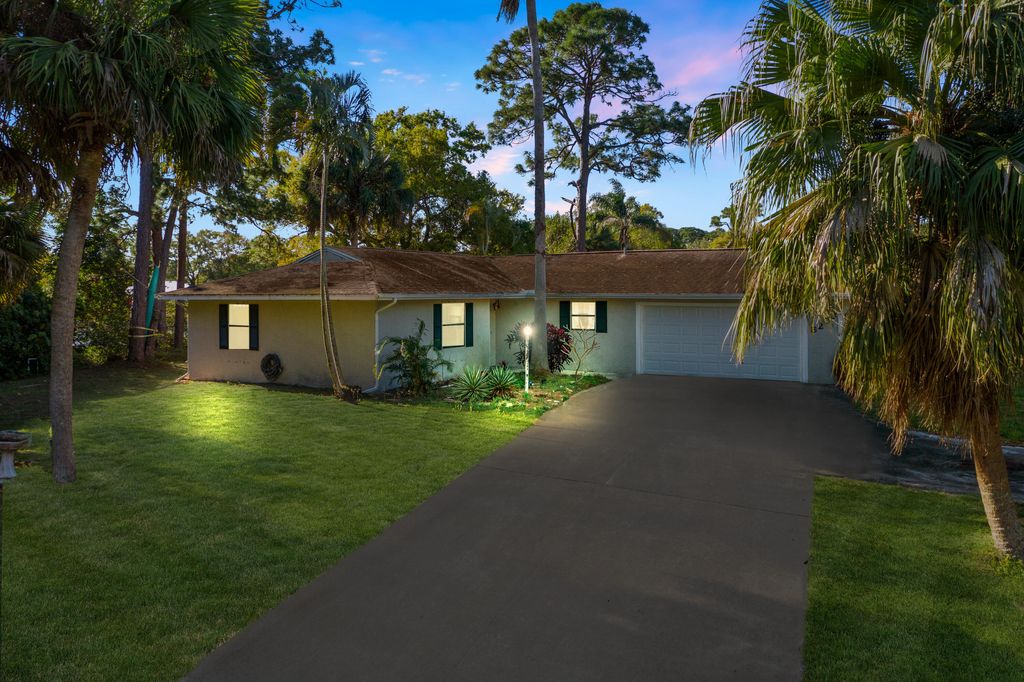 Photo of 8203 Santa Clara Boulevard, Fort Pierce, FL 34951 (MLS # R10773588)