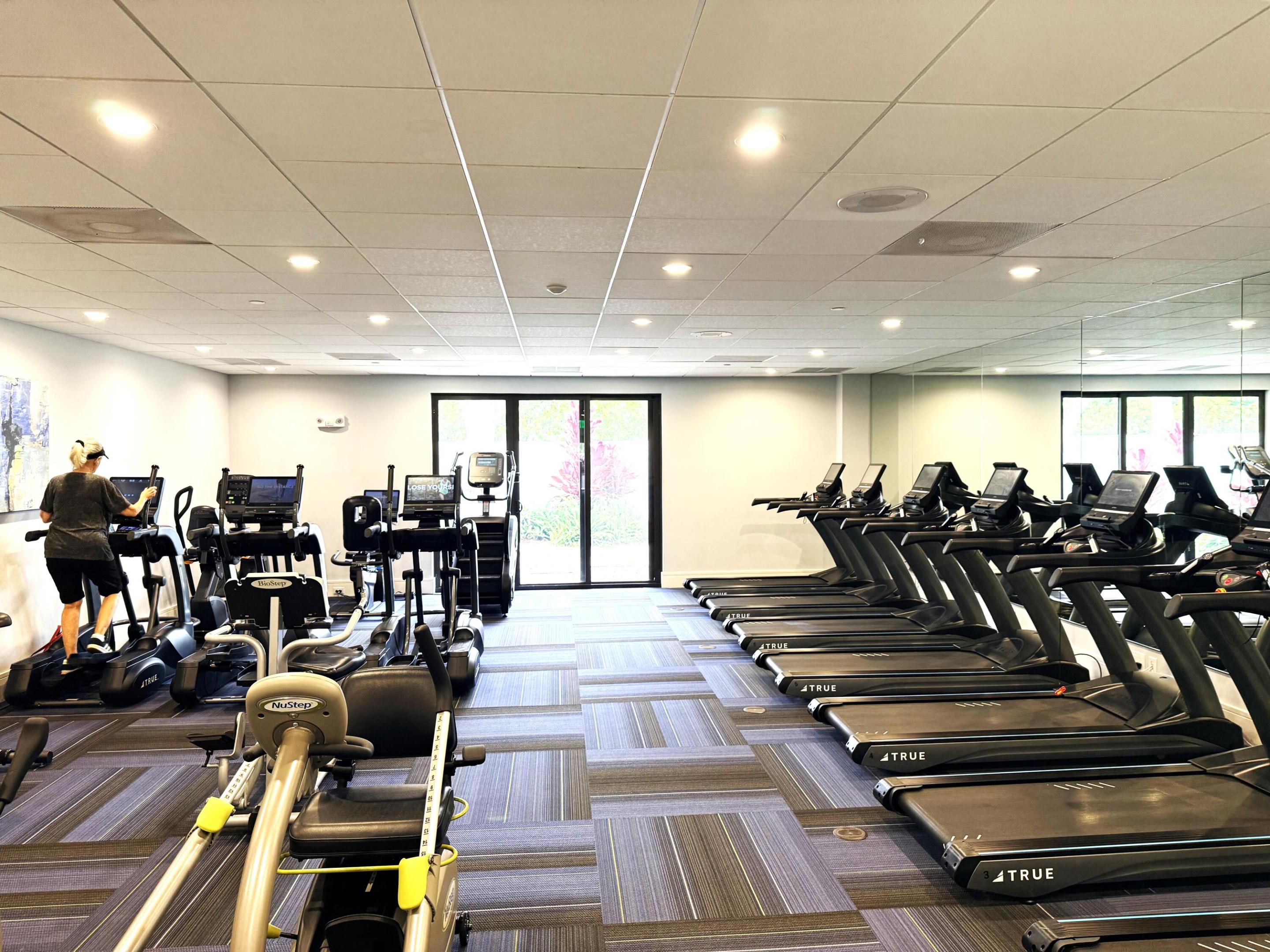 HUNTINGTON LAKES SEC TWO CONDOS - Residential Lease