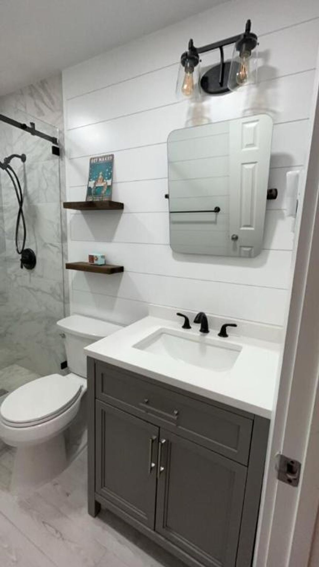 Photo of 2520 SE Madison Street, Stuart, FL 34997 (MLS # R10972307)