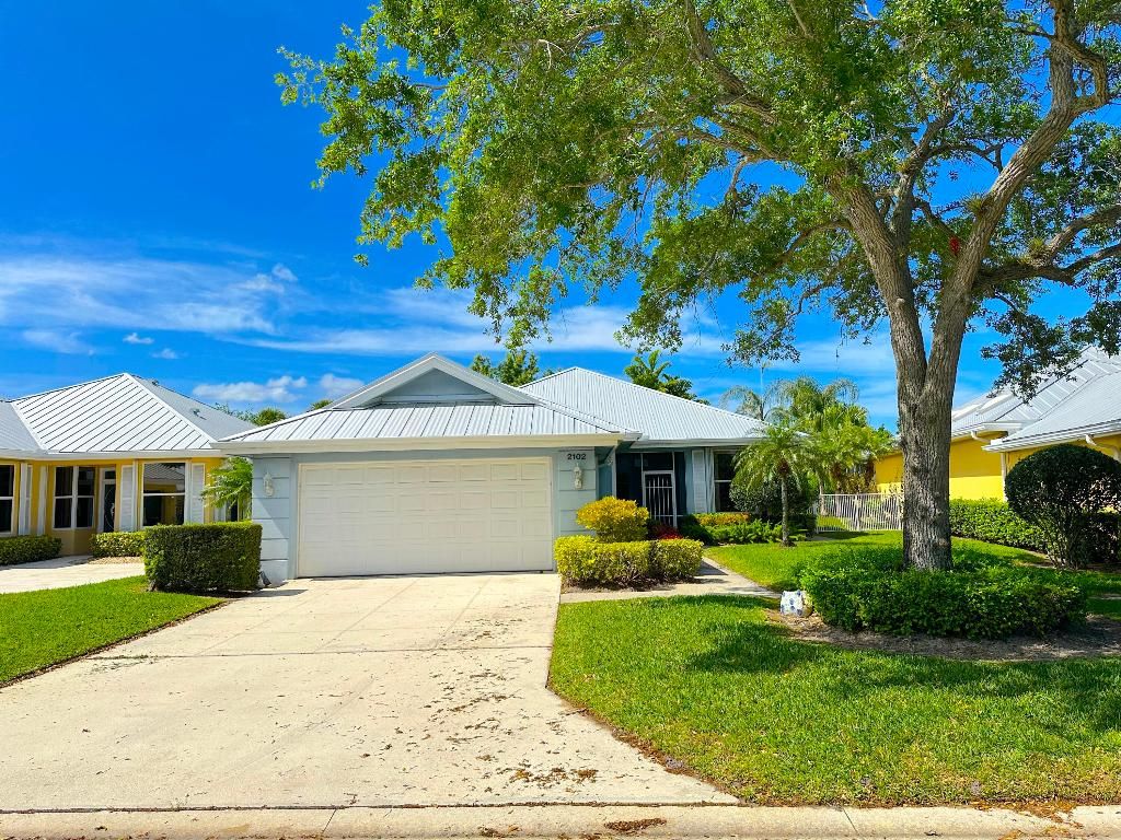 Photo of 2102 SW Mayflower Drive, Palm City, FL 34990 (MLS # R10967790)