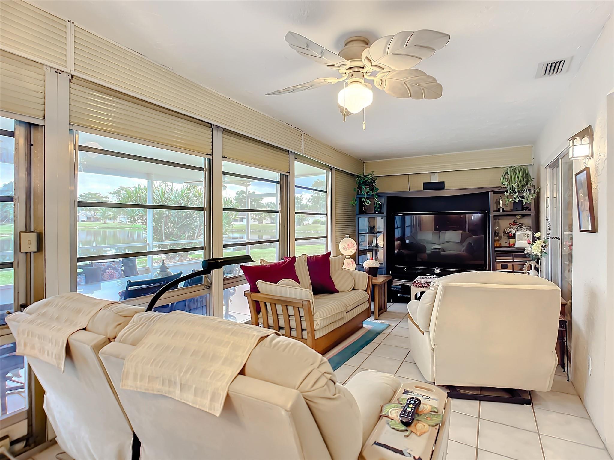 Lauderdale West Sec 4 88- - Residential