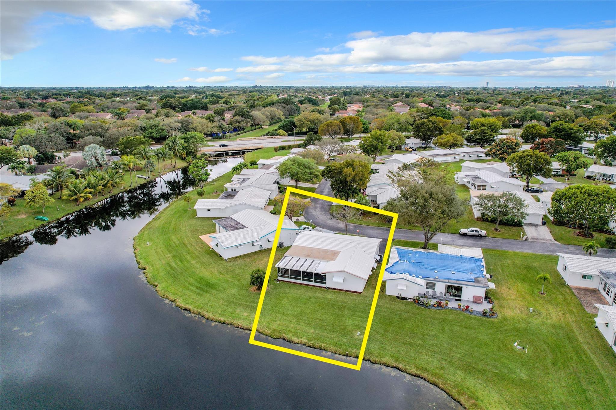 Lauderdale West Sec 4 88- - Residential