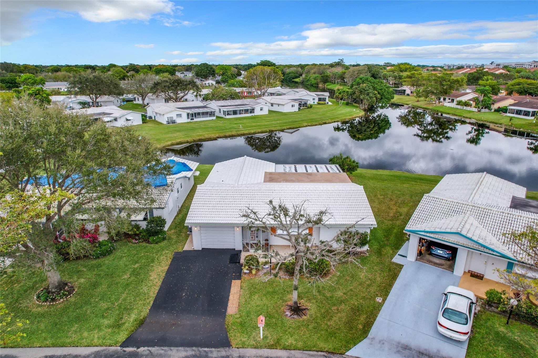 Lauderdale West Sec 4 88- - Residential