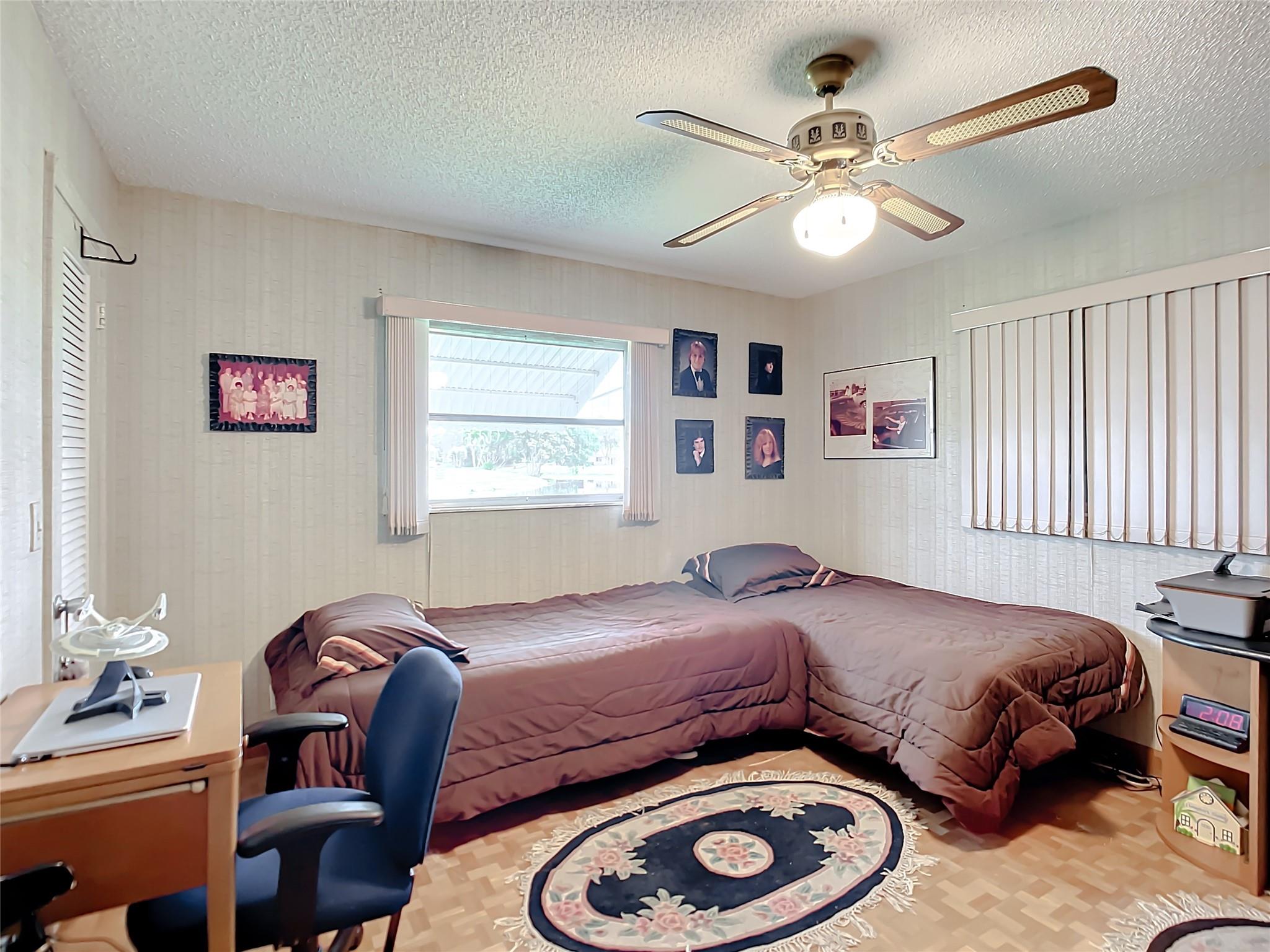 Lauderdale West Sec 4 88- - Residential