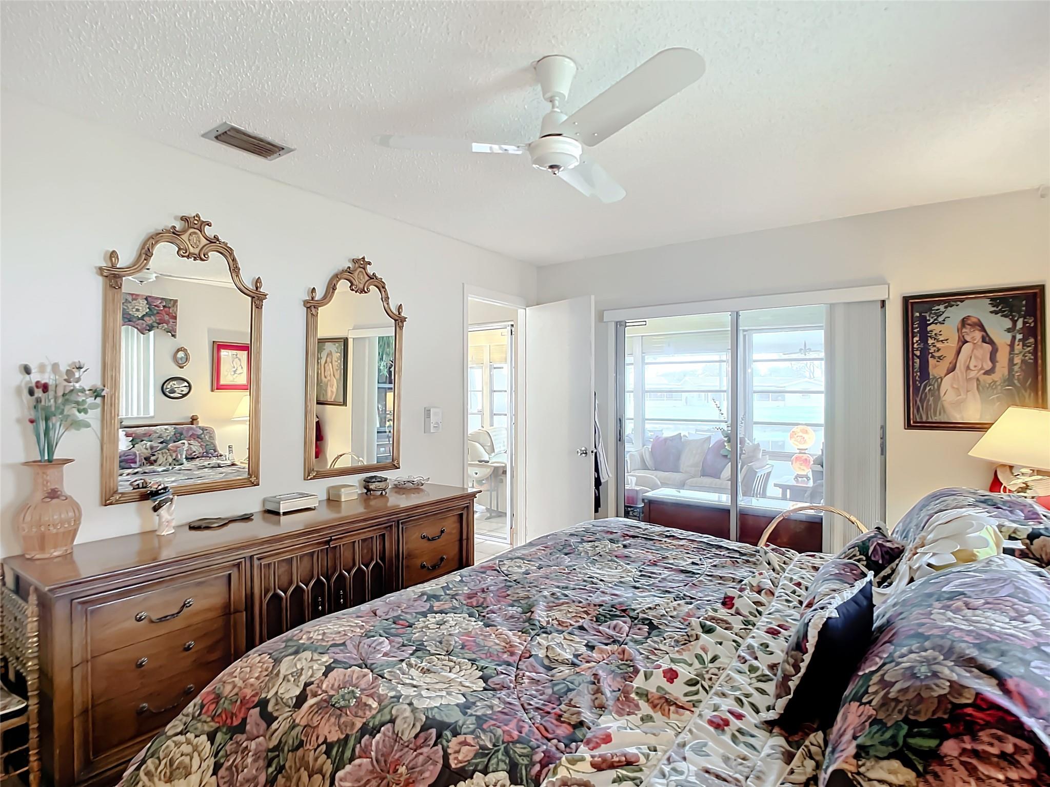 Lauderdale West Sec 4 88- - Residential