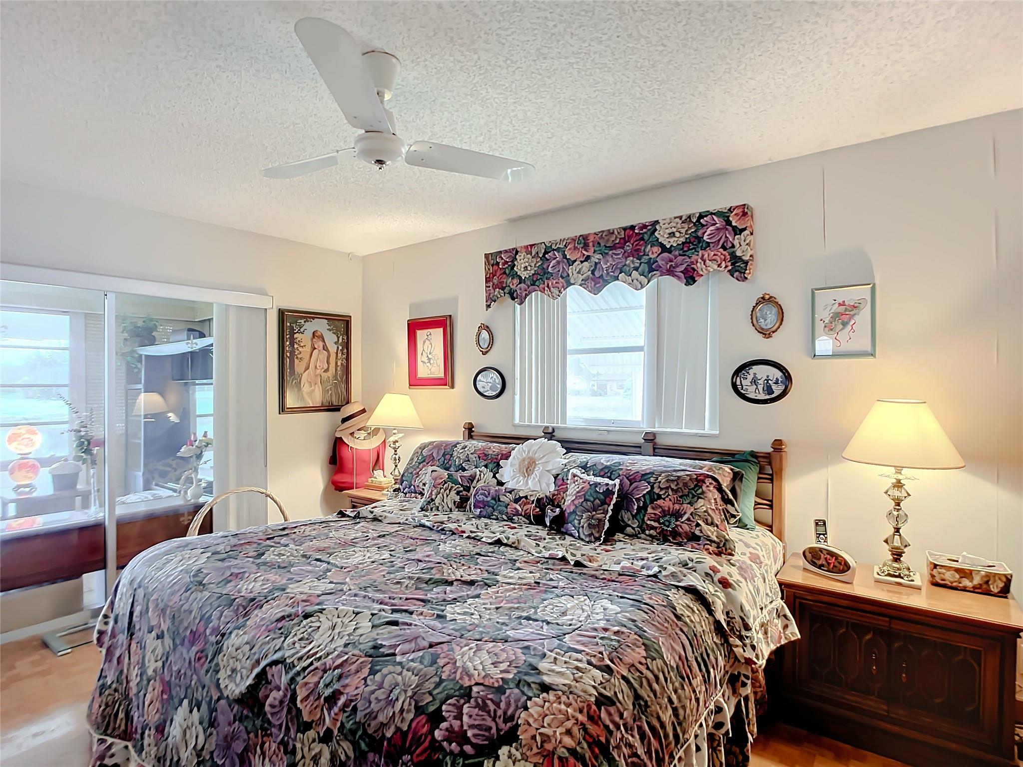 Lauderdale West Sec 4 88- - Residential