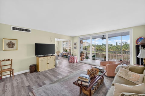 Tiny photo for 3100 NE 48TH Court #409, Lighthouse Point, FL 33064 (MLS # B26071356)