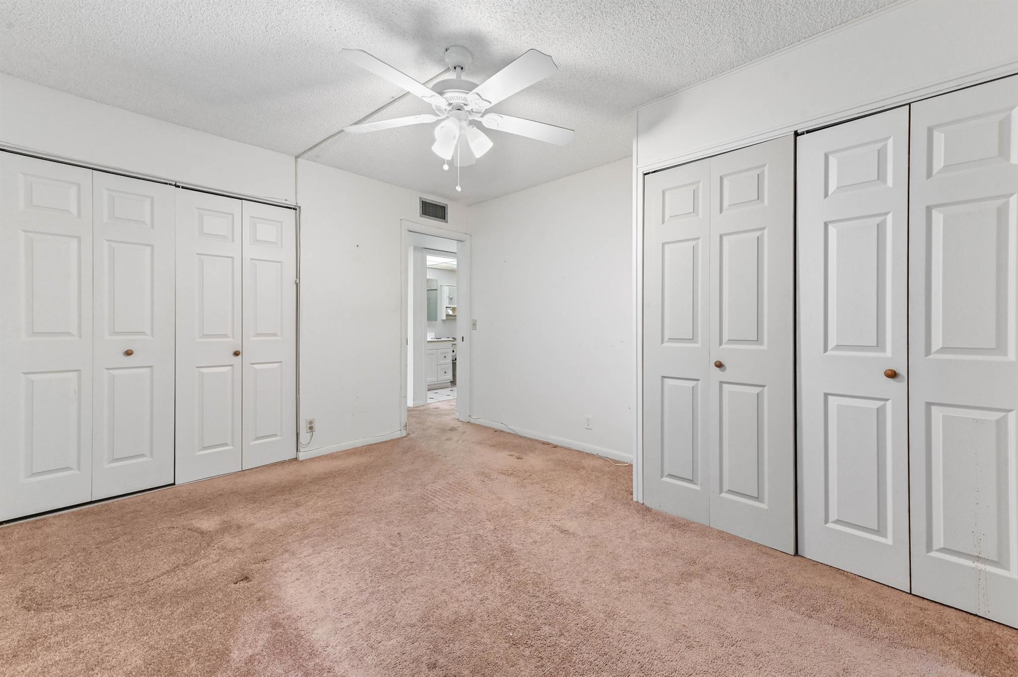 KINGS POINT - Residential