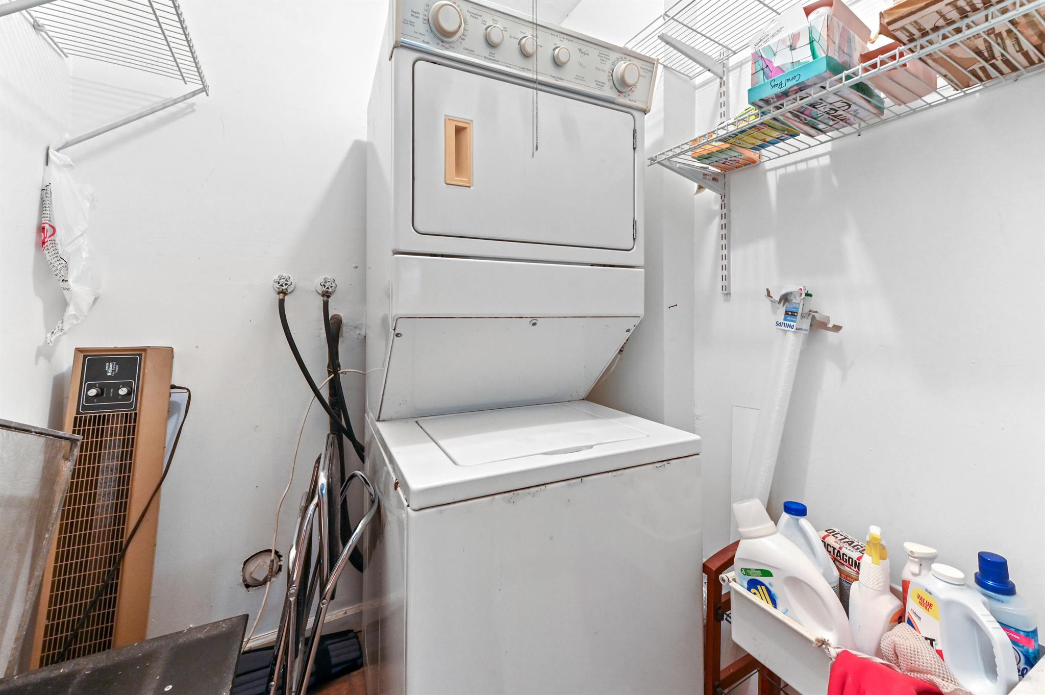 KINGS POINT - Residential