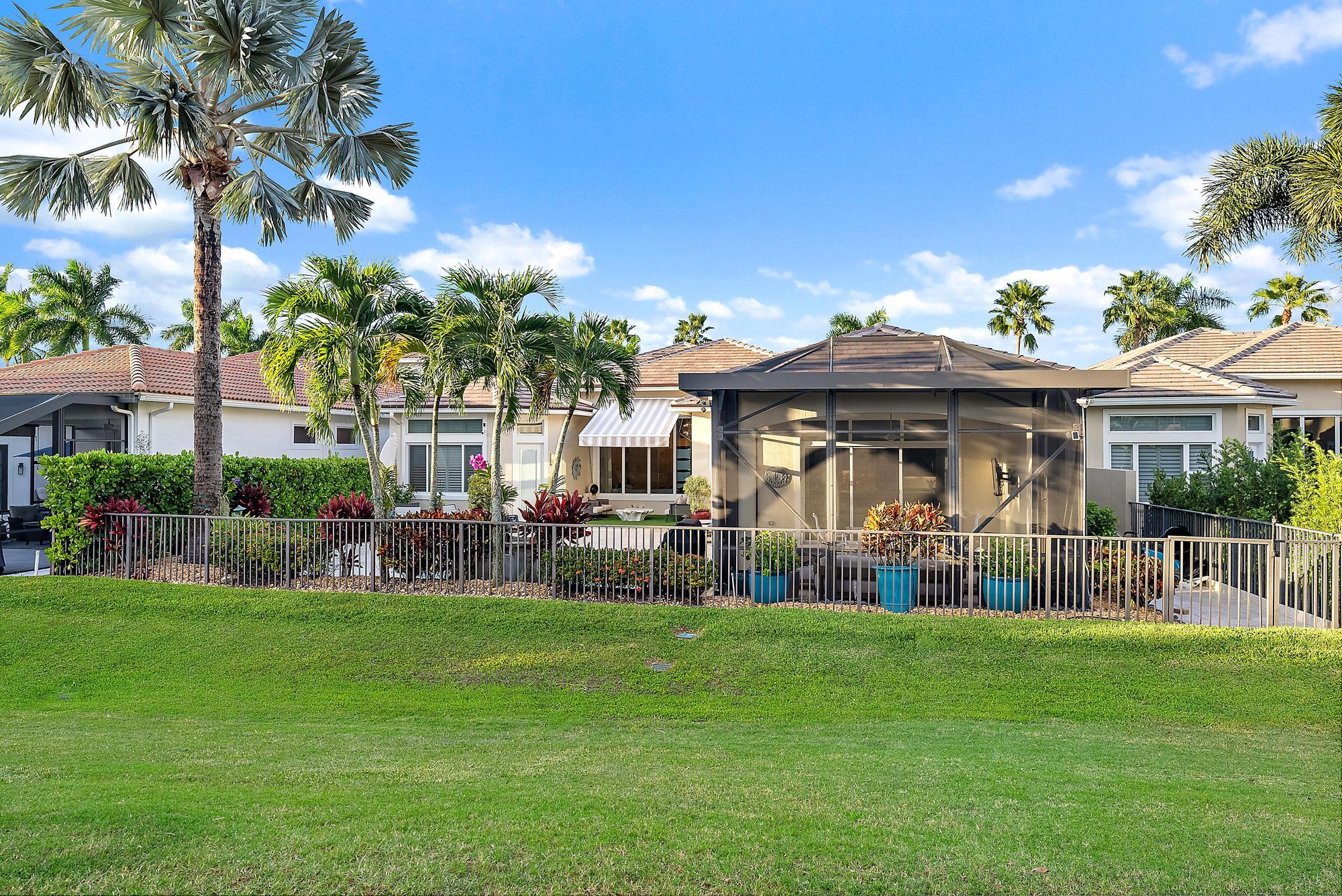 IBIS GOLF AND COUNTRY CLU - Residential