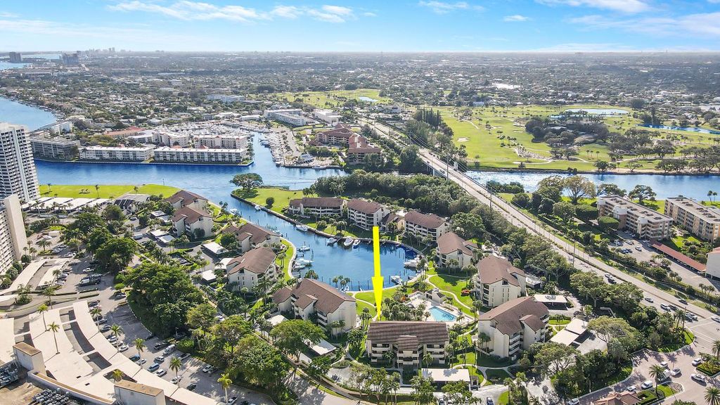 Photo of 1149 E Marine Way #G3l, North Palm Beach, FL 33408 (MLS # R10937522)