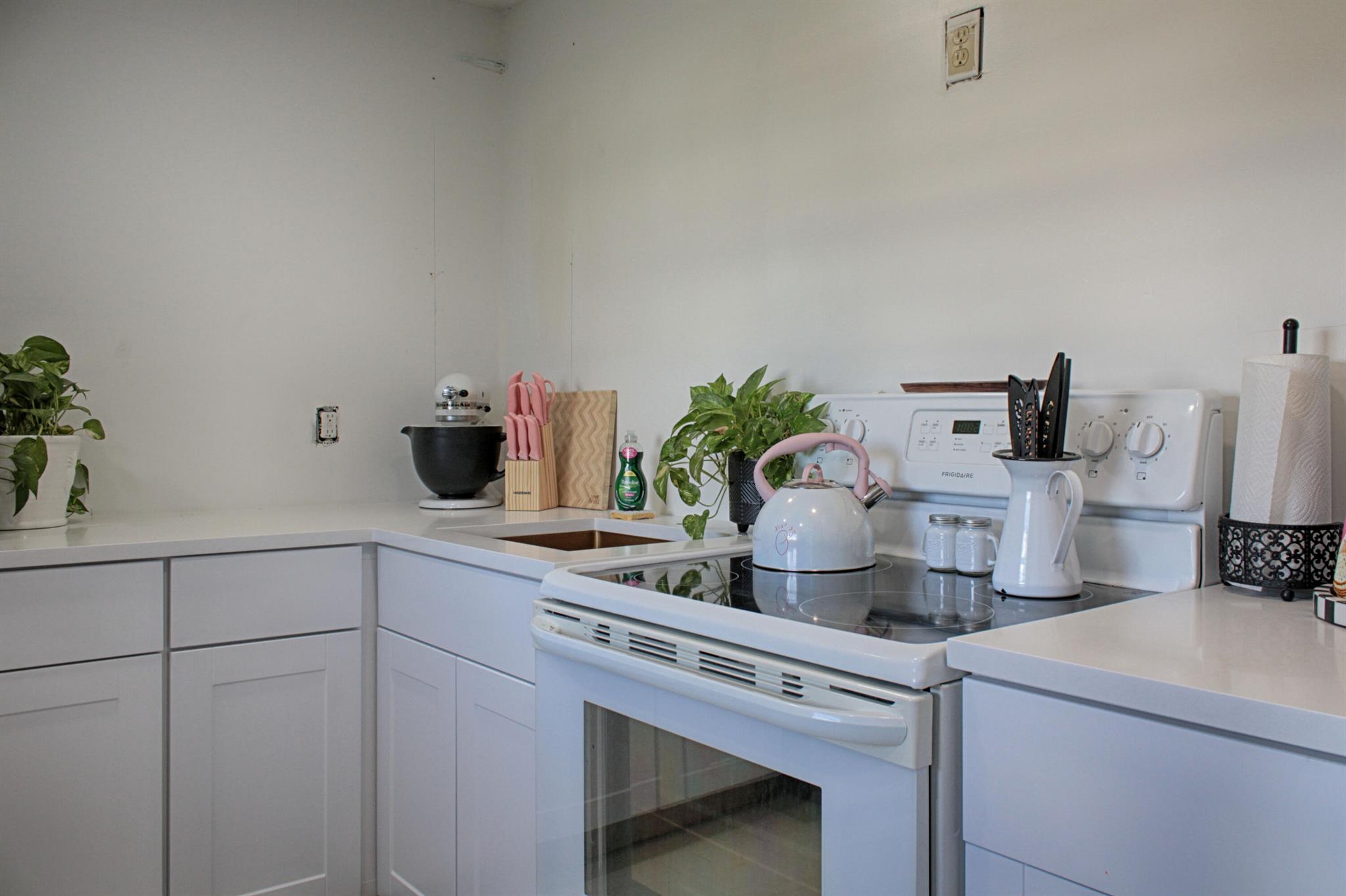 2615 NE 1st Court 307