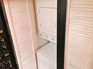 Sunrise Lakes 176 Condo - Residential