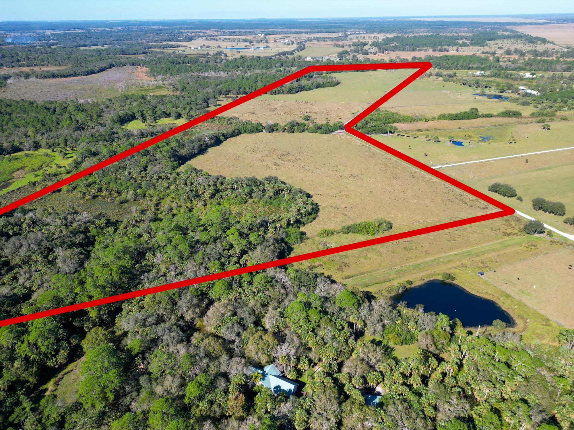 3702 SW Wild Turkey Lane