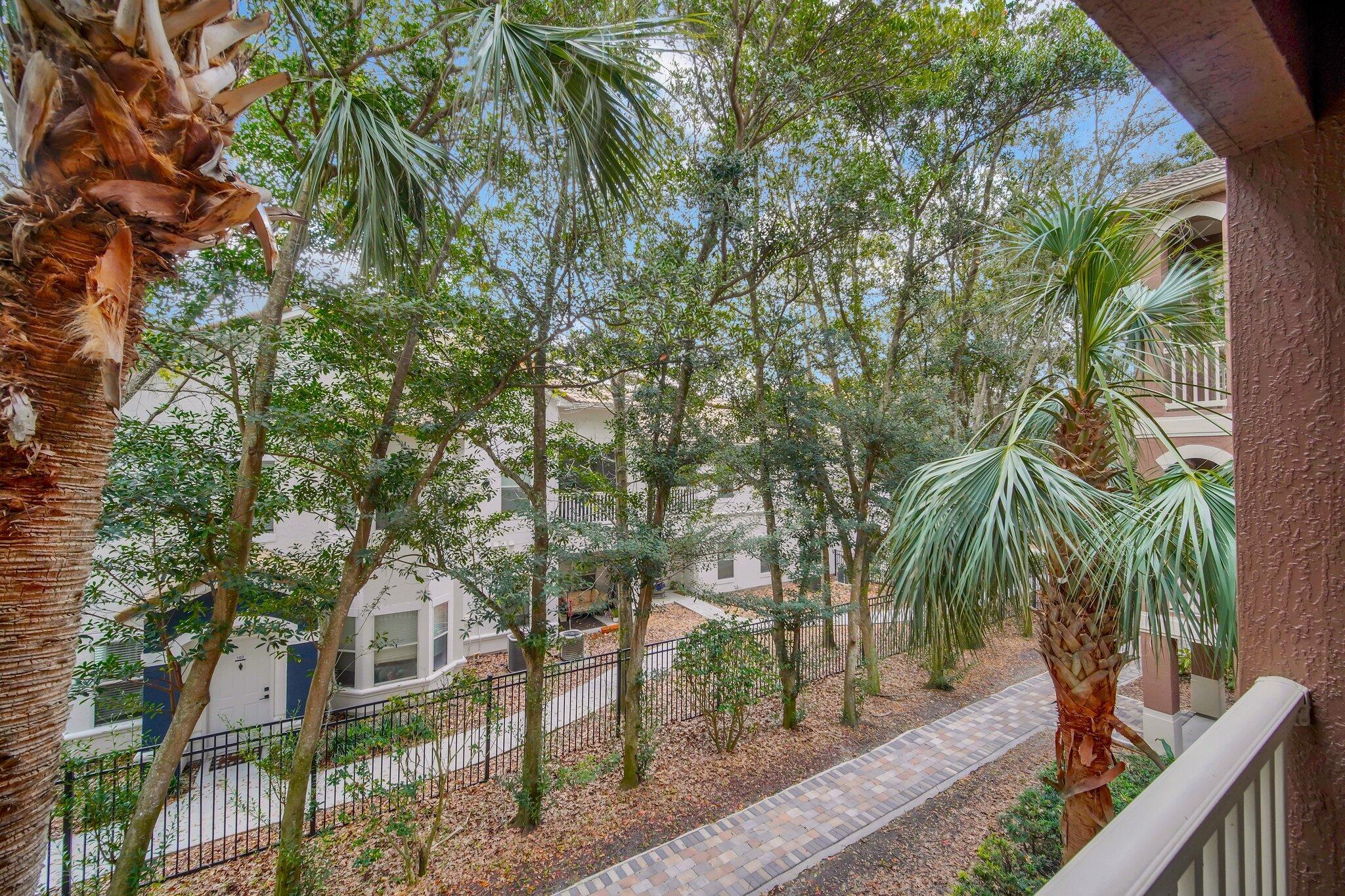 19935 Villa Isle Drive 208
