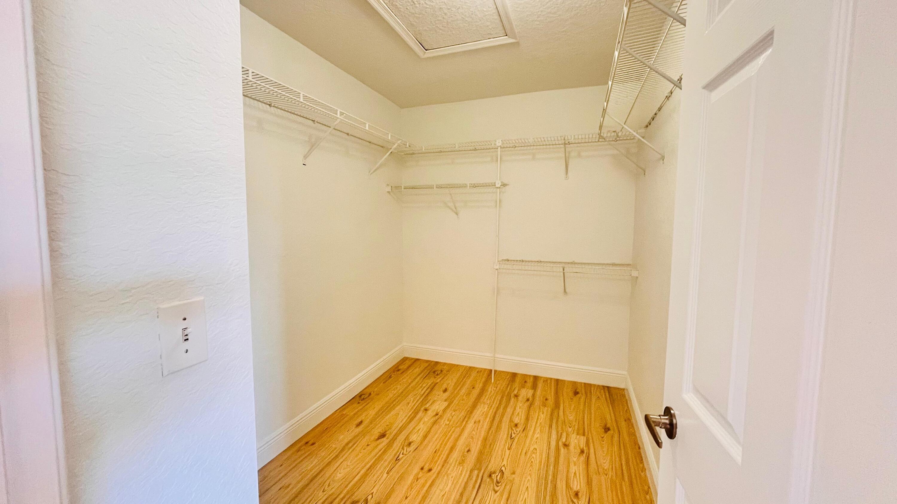 Sugar Pond Manor Wellington - Residential Lease