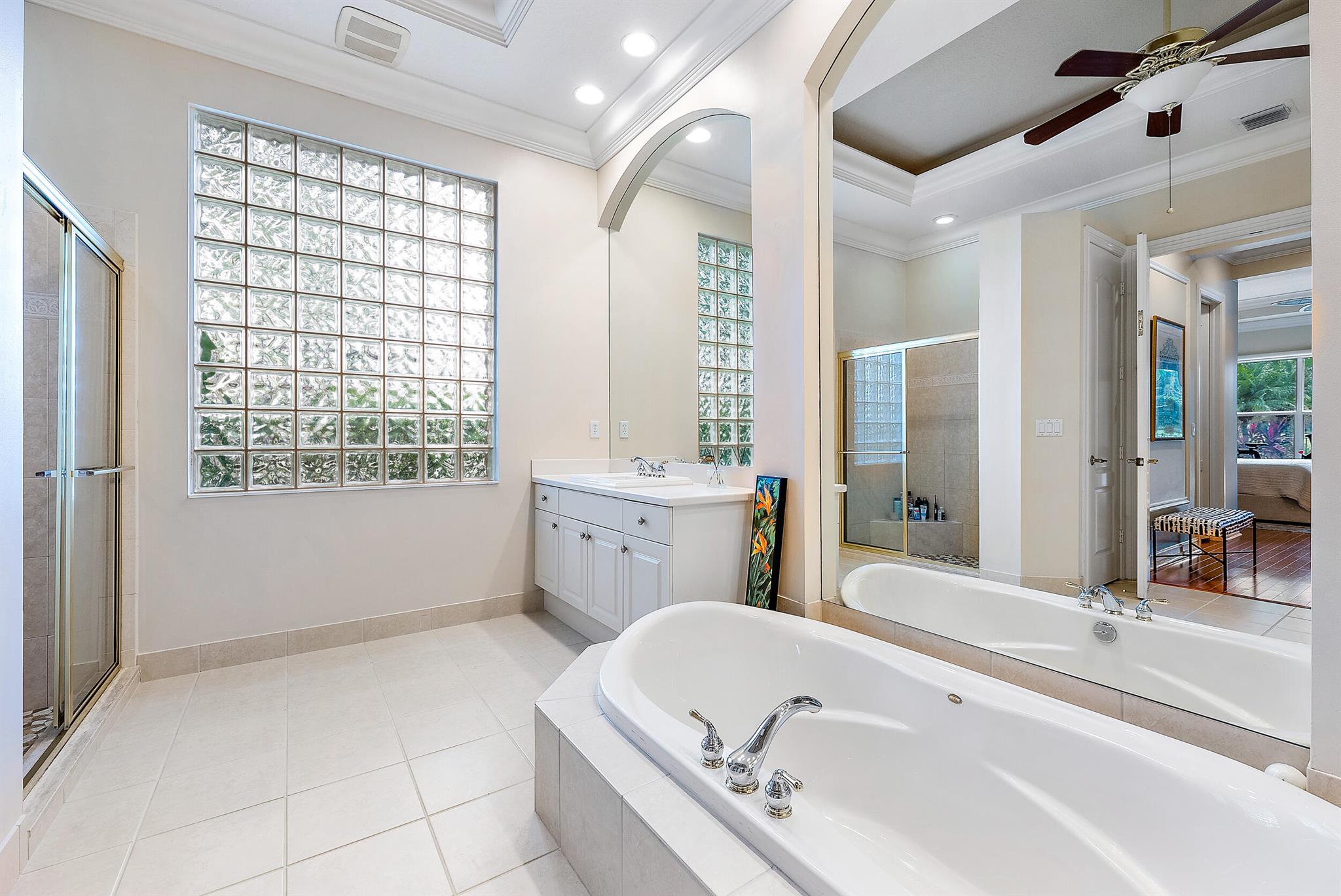 IBIS GOLF AND COUNTRY CLUB - Tradition Cove - Residential