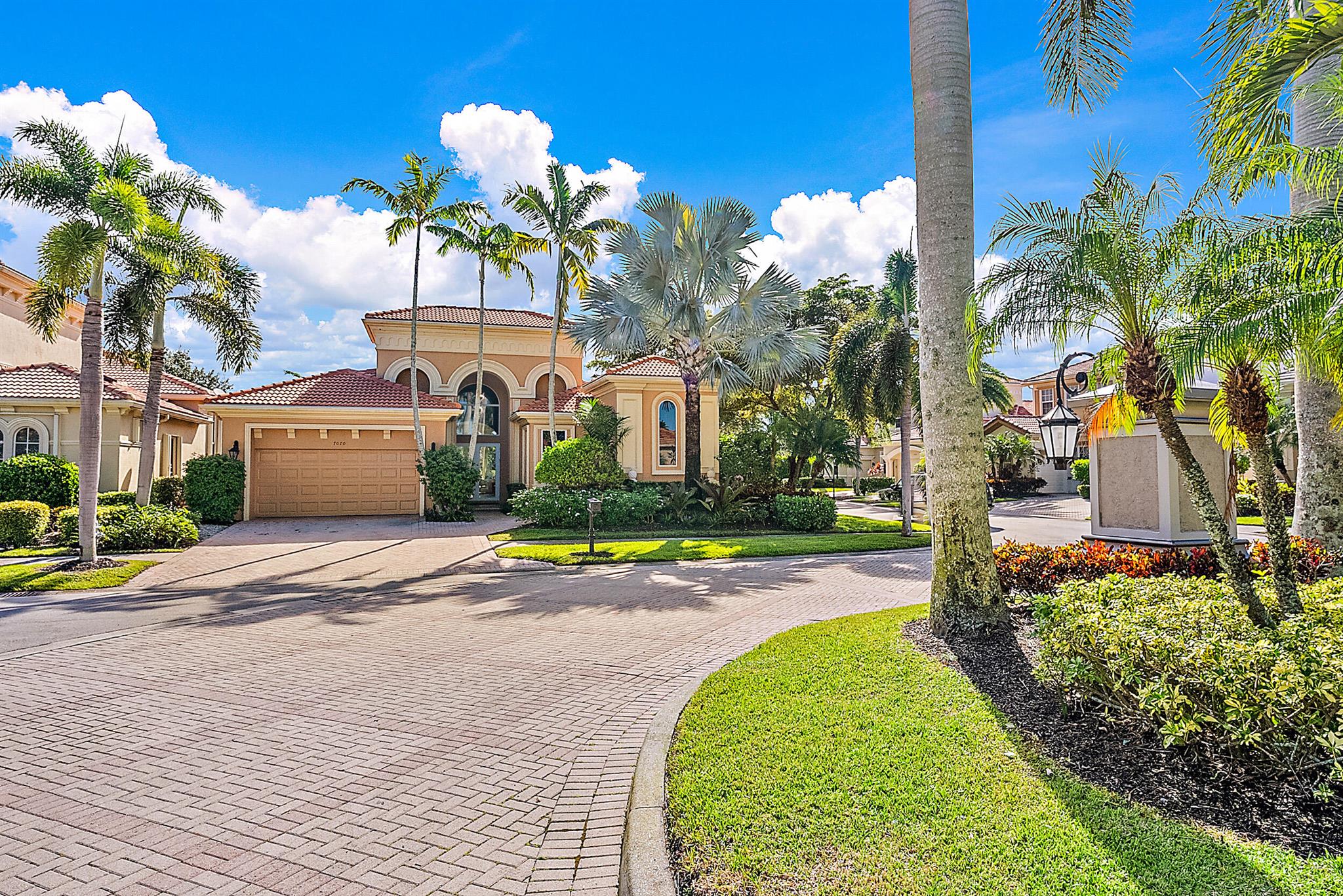 IBIS GOLF AND COUNTRY CLUB - Tradition Cove - Residential