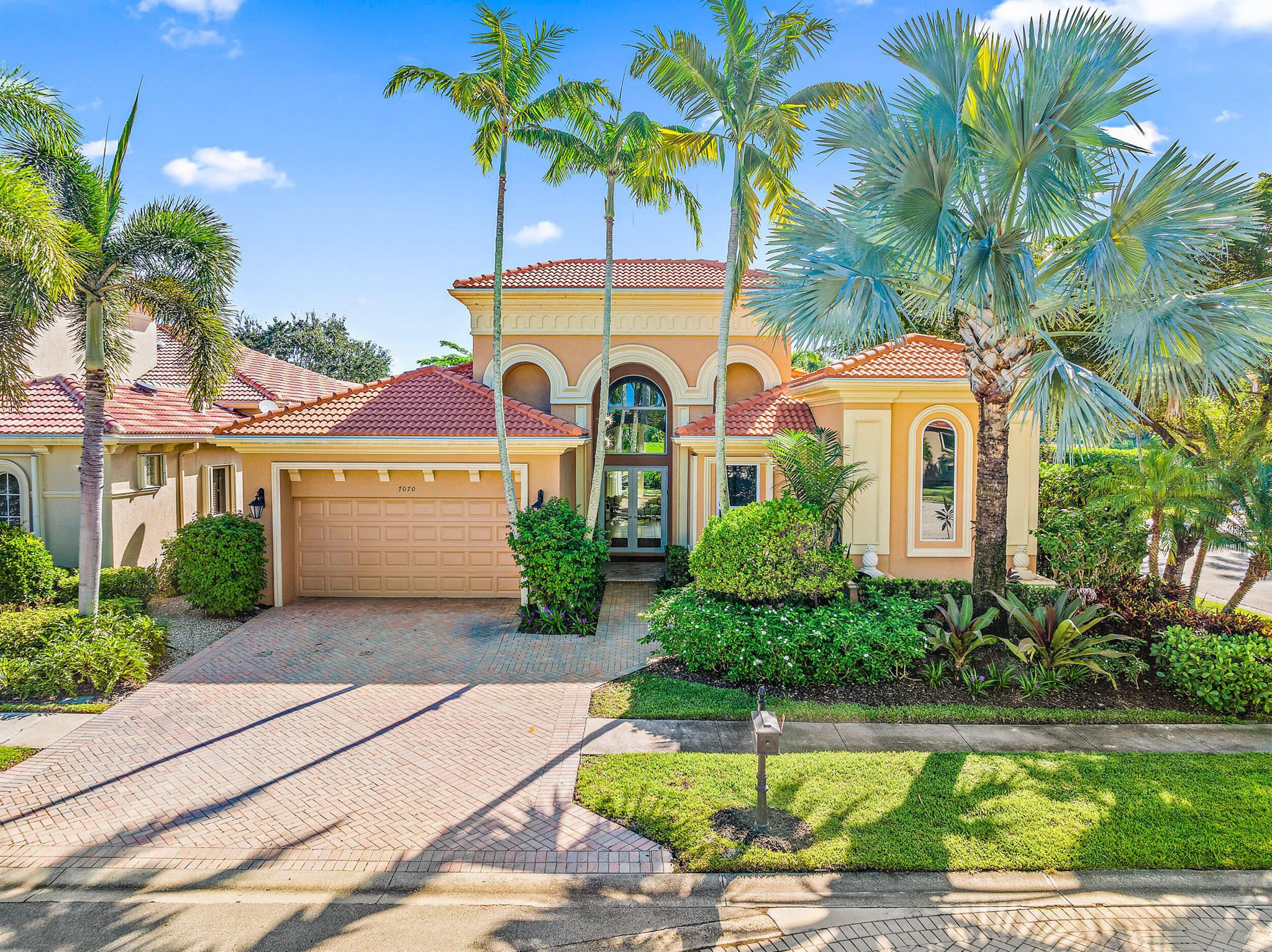 IBIS GOLF AND COUNTRY CLUB - Tradition Cove - Residential