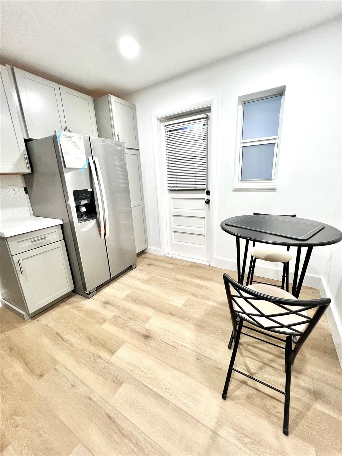 Arrowhead Condo V - Residential Lease