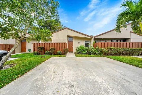 22306 Timberly Dr Unit 22306, Boca Raton, FL 33428 - MLS#: F10494988
