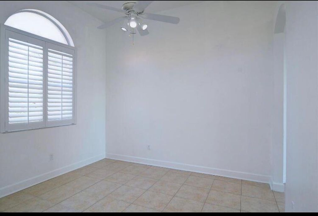 Photo of 3612 Grove Court, Fort Pierce, FL 34951 (MLS # R11080914)