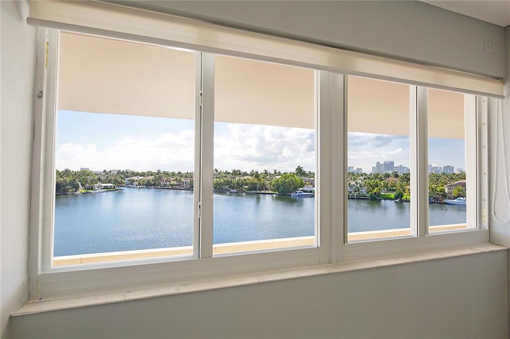 The Four Seasons Condo - Residential Lease