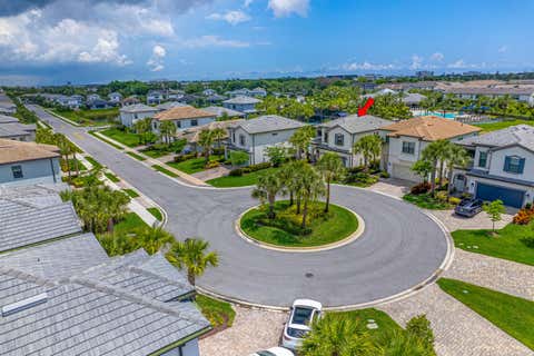 Tiny photo for 4460 Gramercy Drive, Oakland Park, FL 33309 (MLS # B26021206)