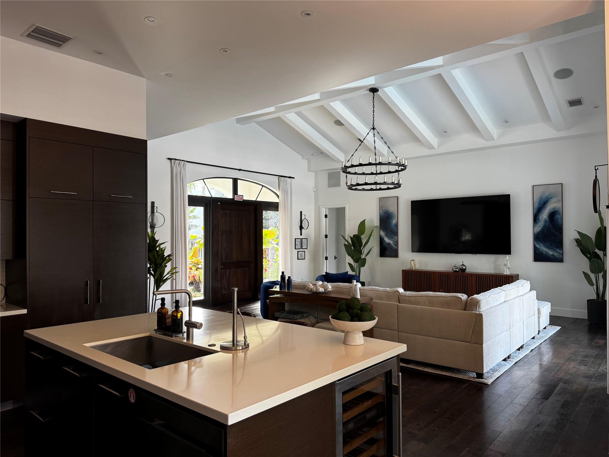 NURMI ISLES ISLAND NO 3 - Residential Lease