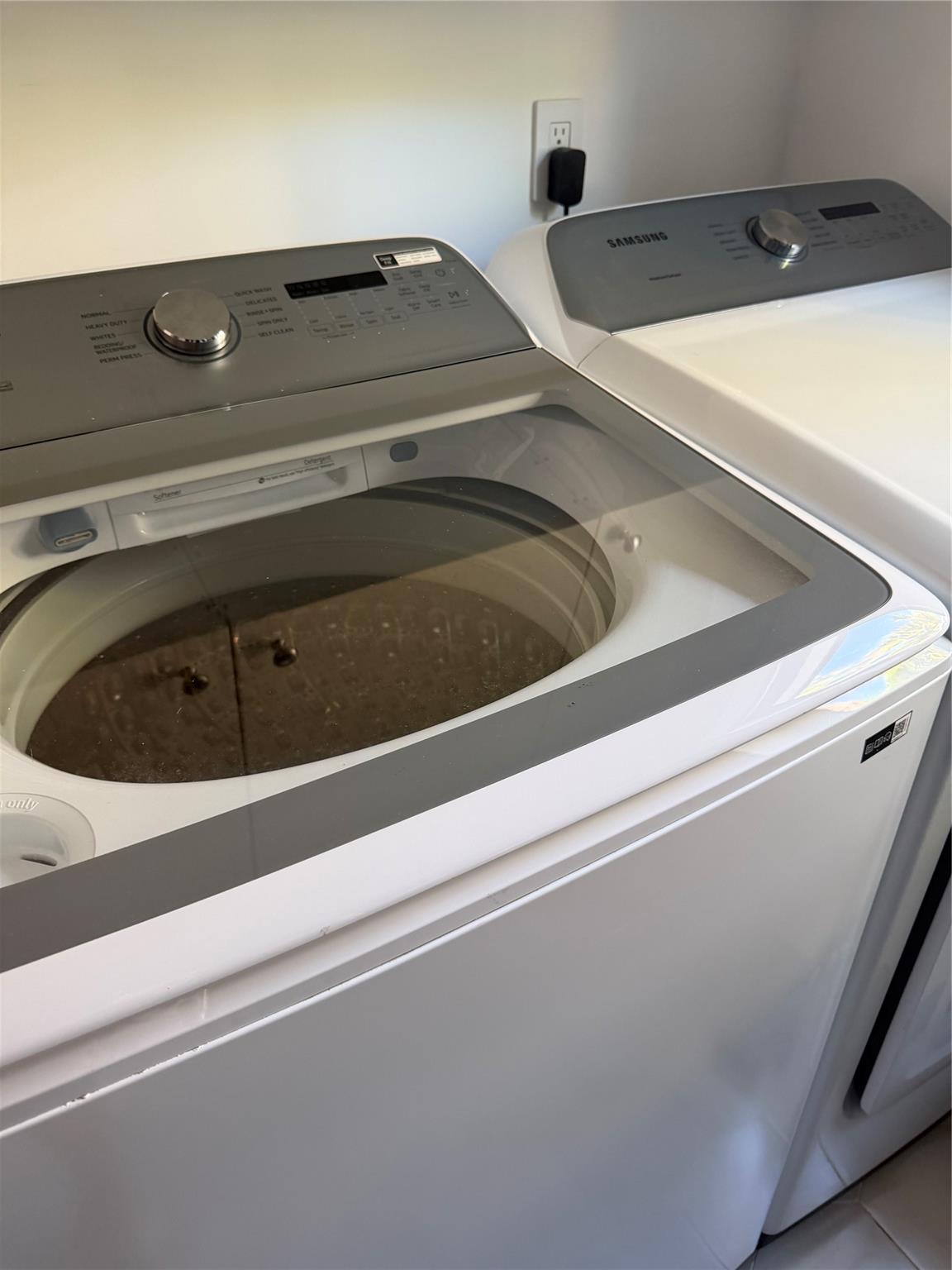 NURMI ISLES ISLAND NO 3 - Residential Lease