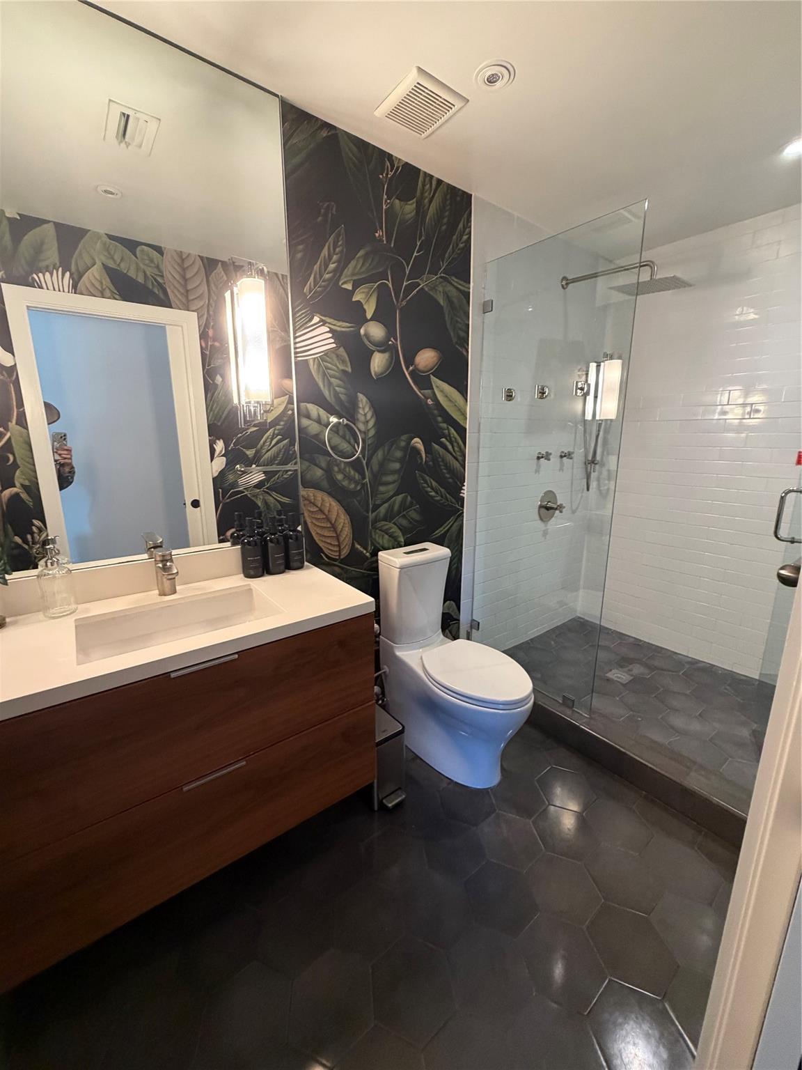 NURMI ISLES ISLAND NO 3 - Residential Lease