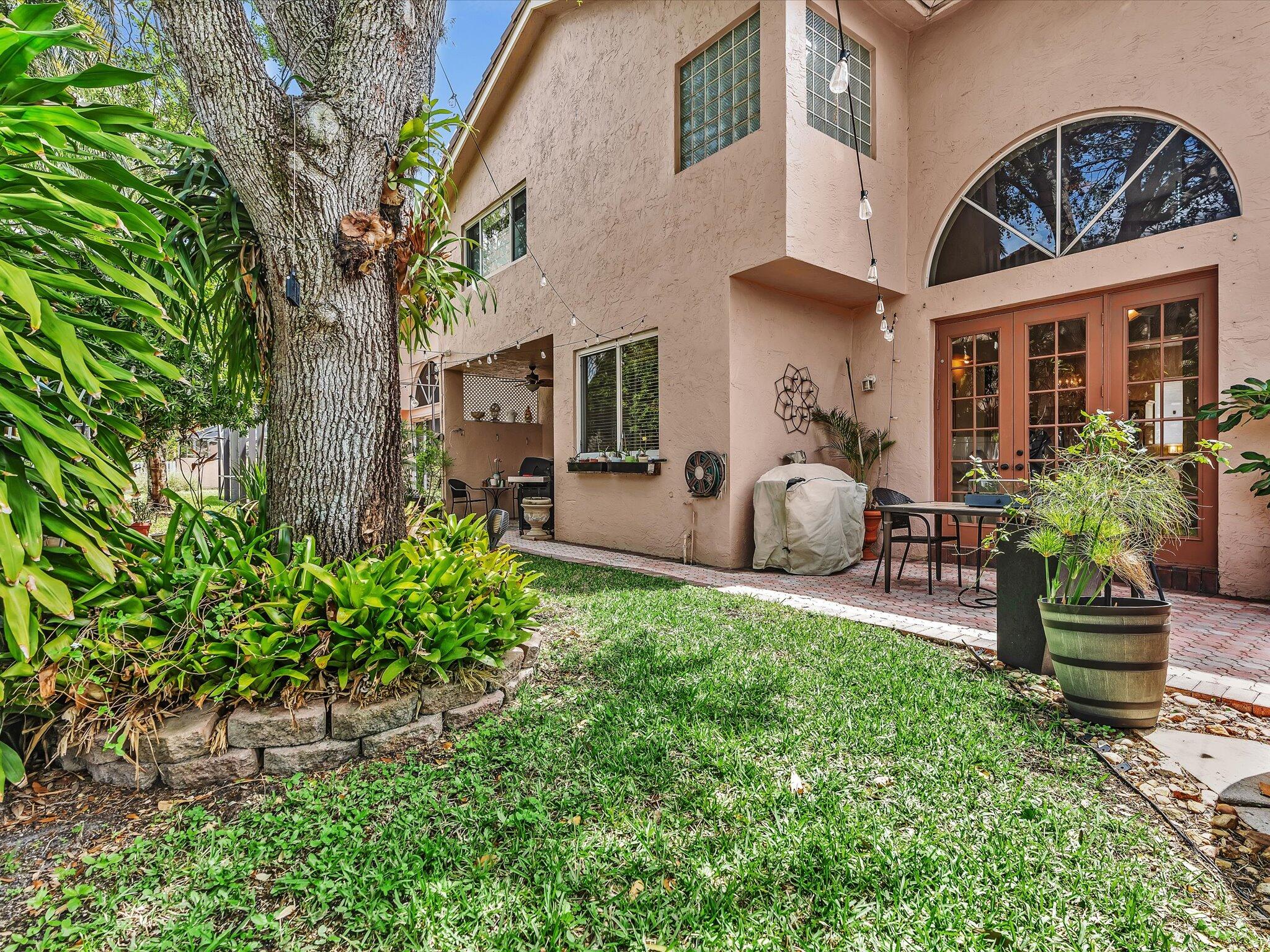 SILVER LAKES AT PEMBROKE PINES - Residential