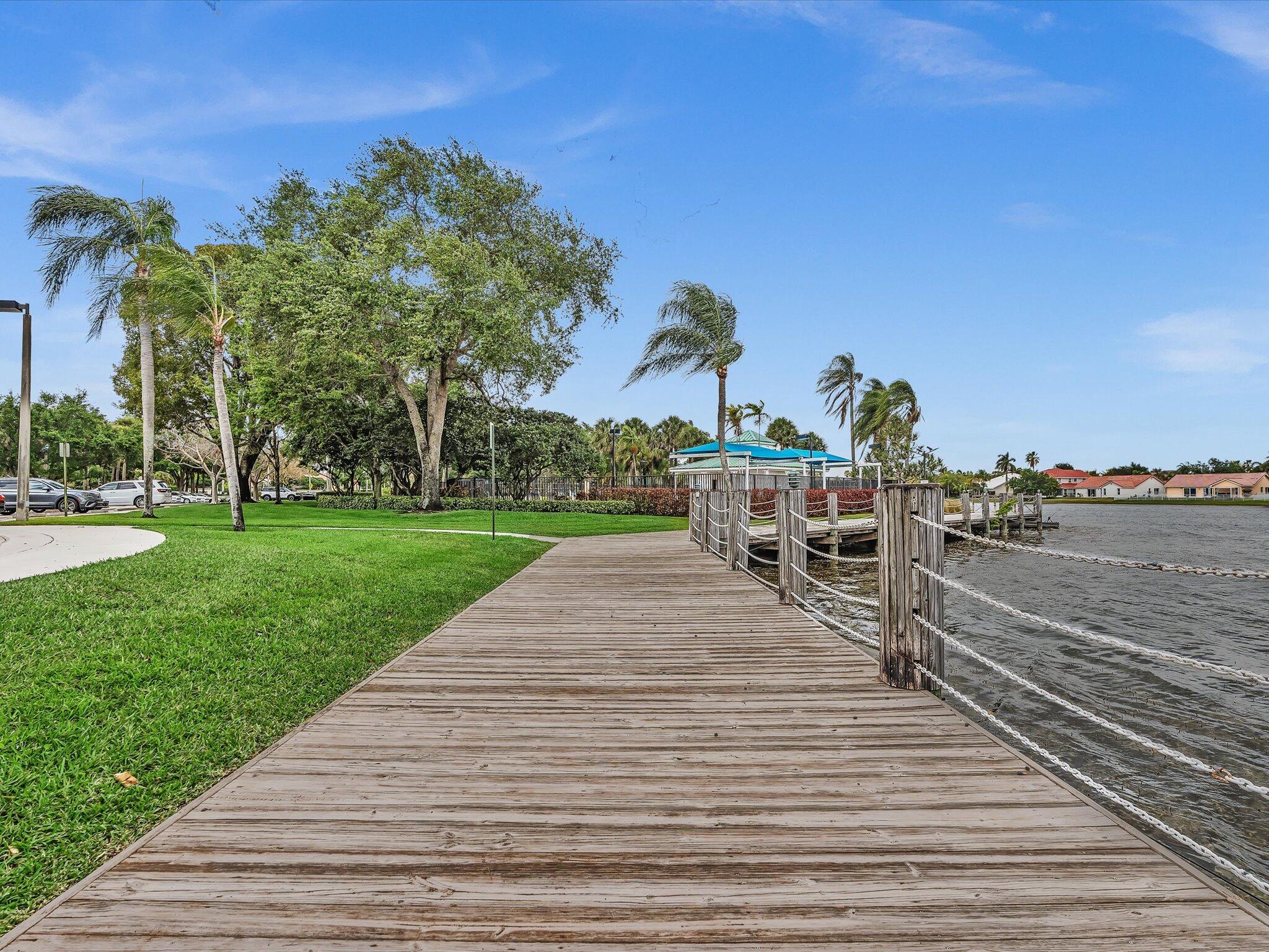 SILVER LAKES AT PEMBROKE PINES - Residential