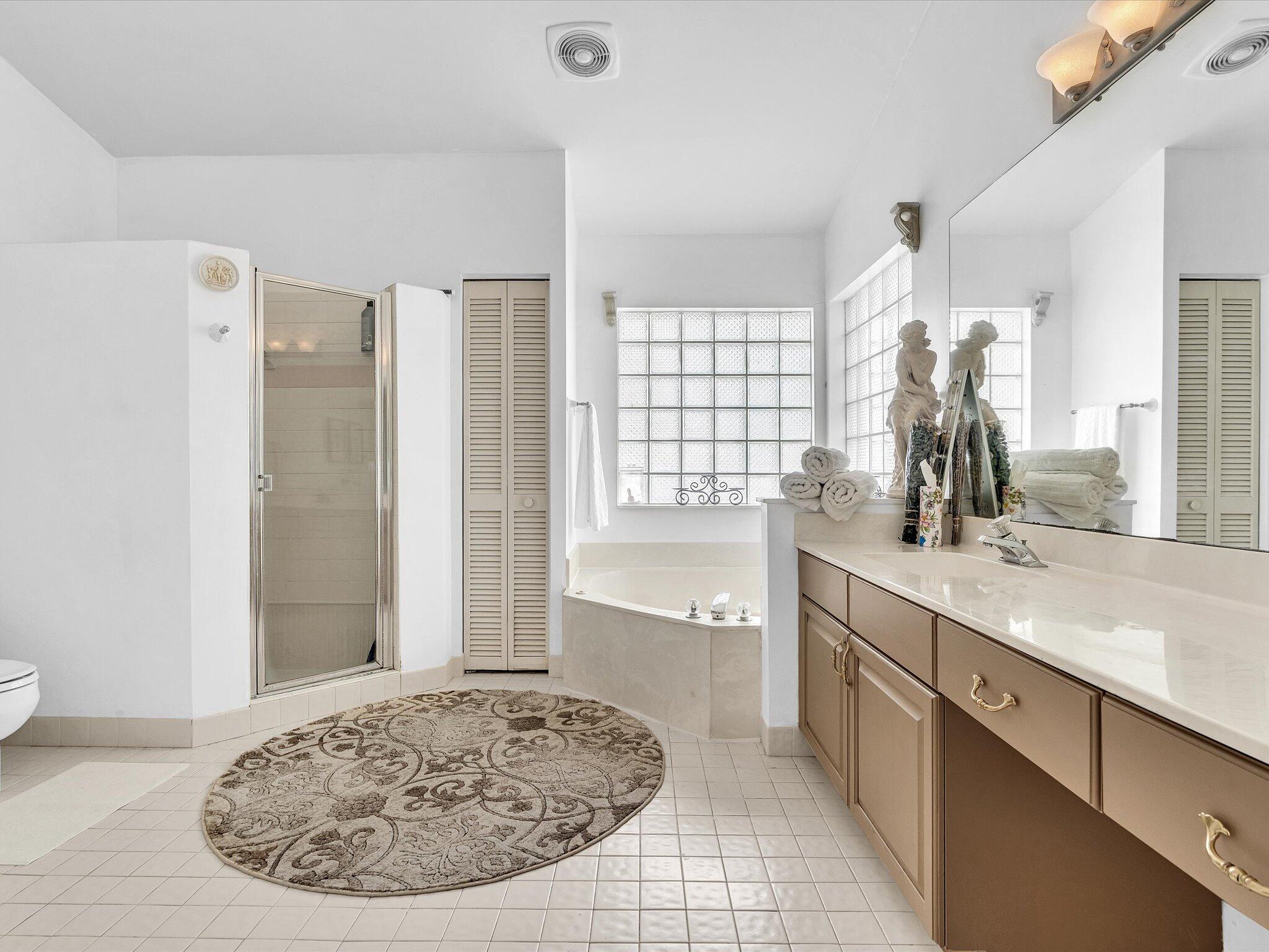 SILVER LAKES AT PEMBROKE PINES - Residential